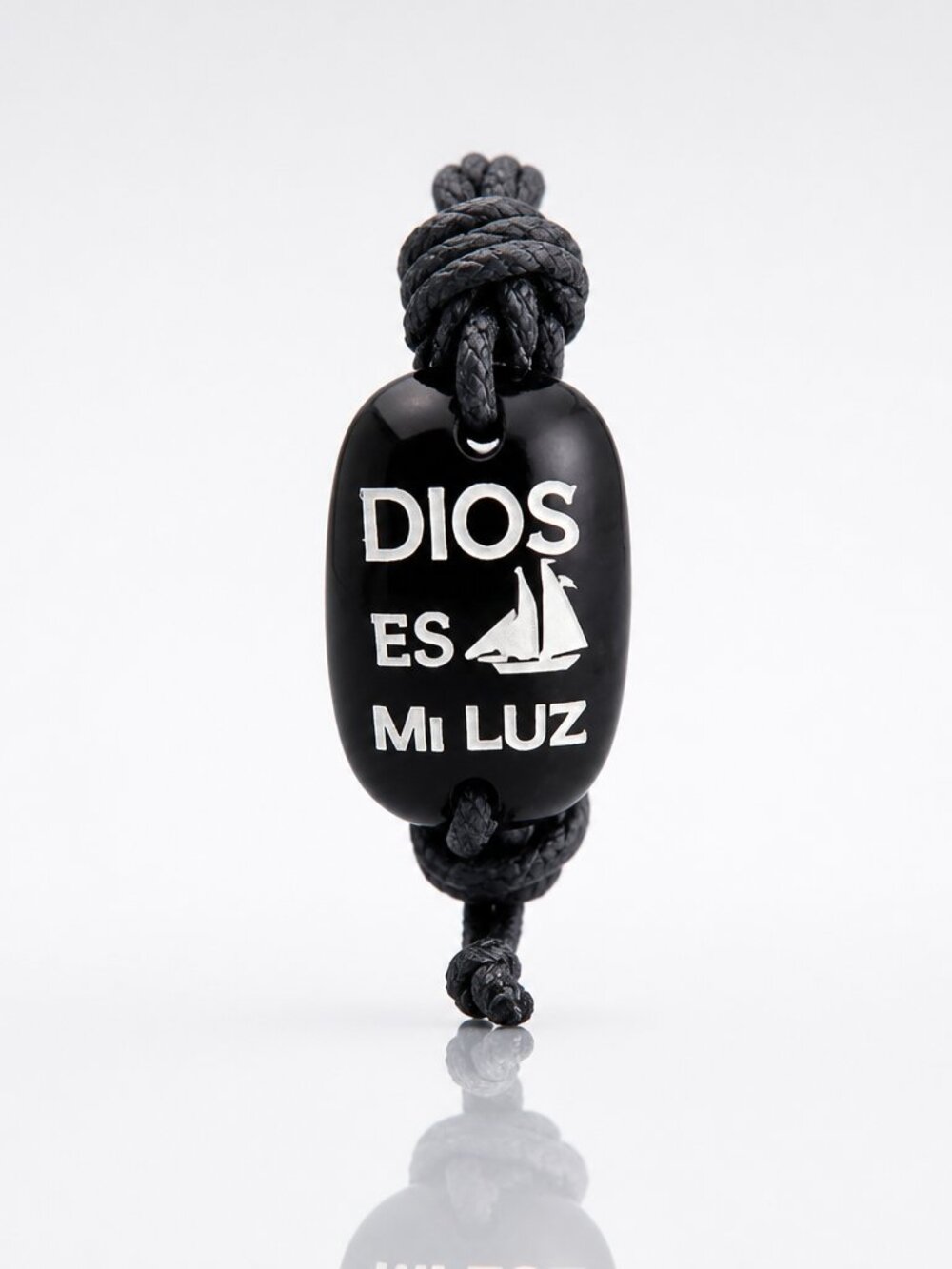Dios Es Mi Luz Religious Cord Bracelet